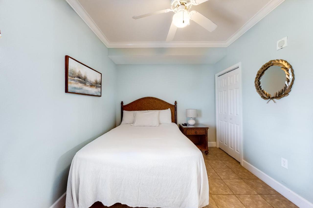 Tidewater 2510 Hotel